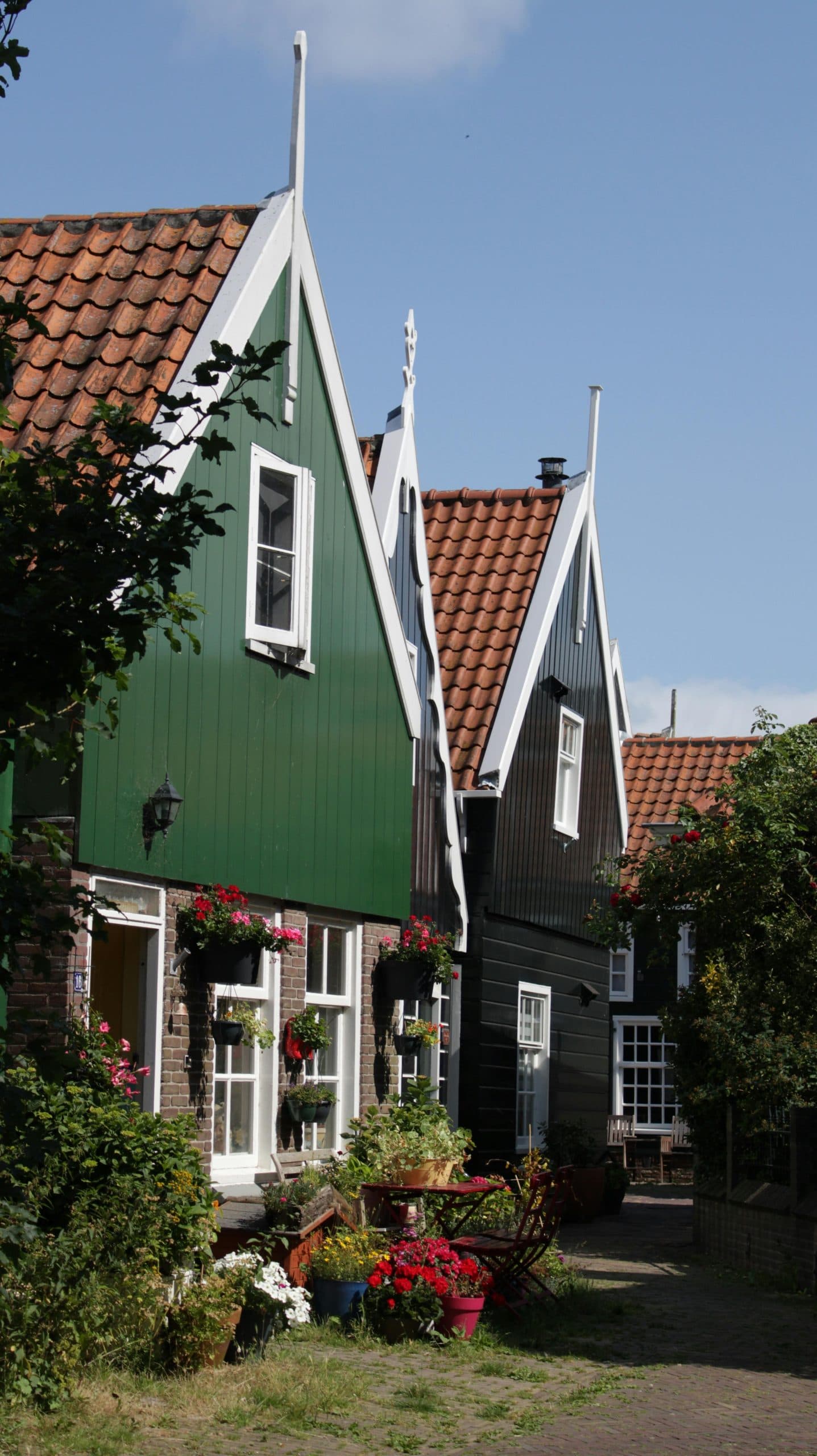 Understanding the Legal Aspects of Cash Offers in Real Estate-image